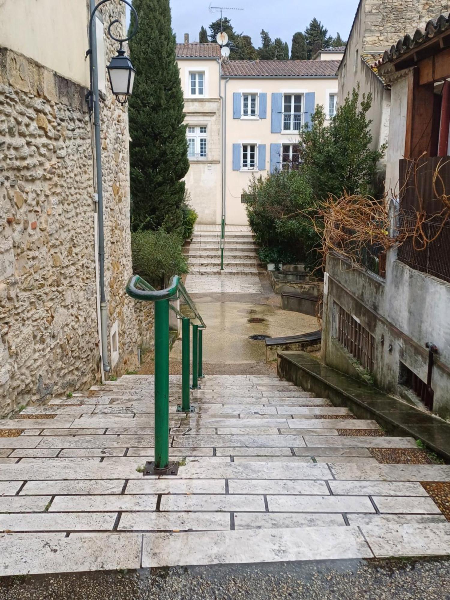 Chambre D Hotes Aramon מראה חיצוני תמונה